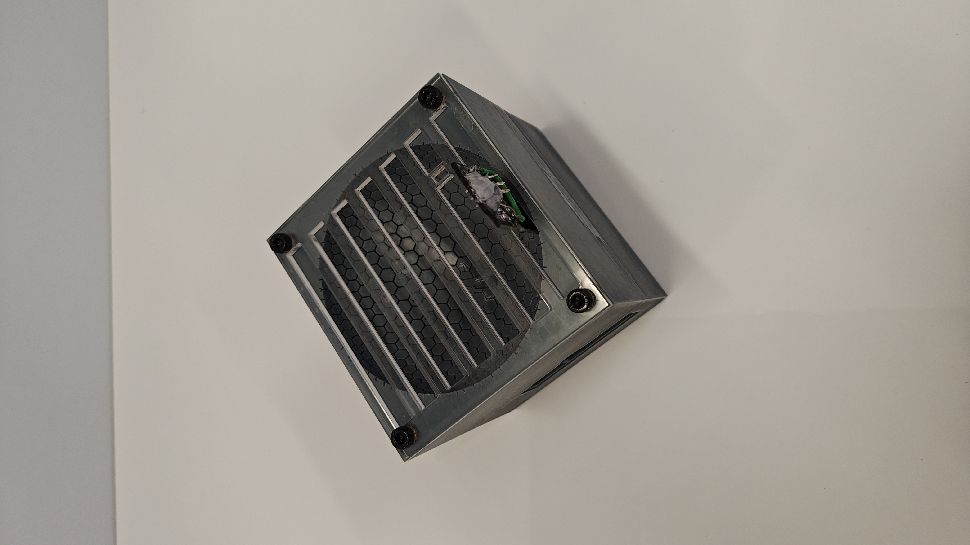 Clay pebble grate on the TDC