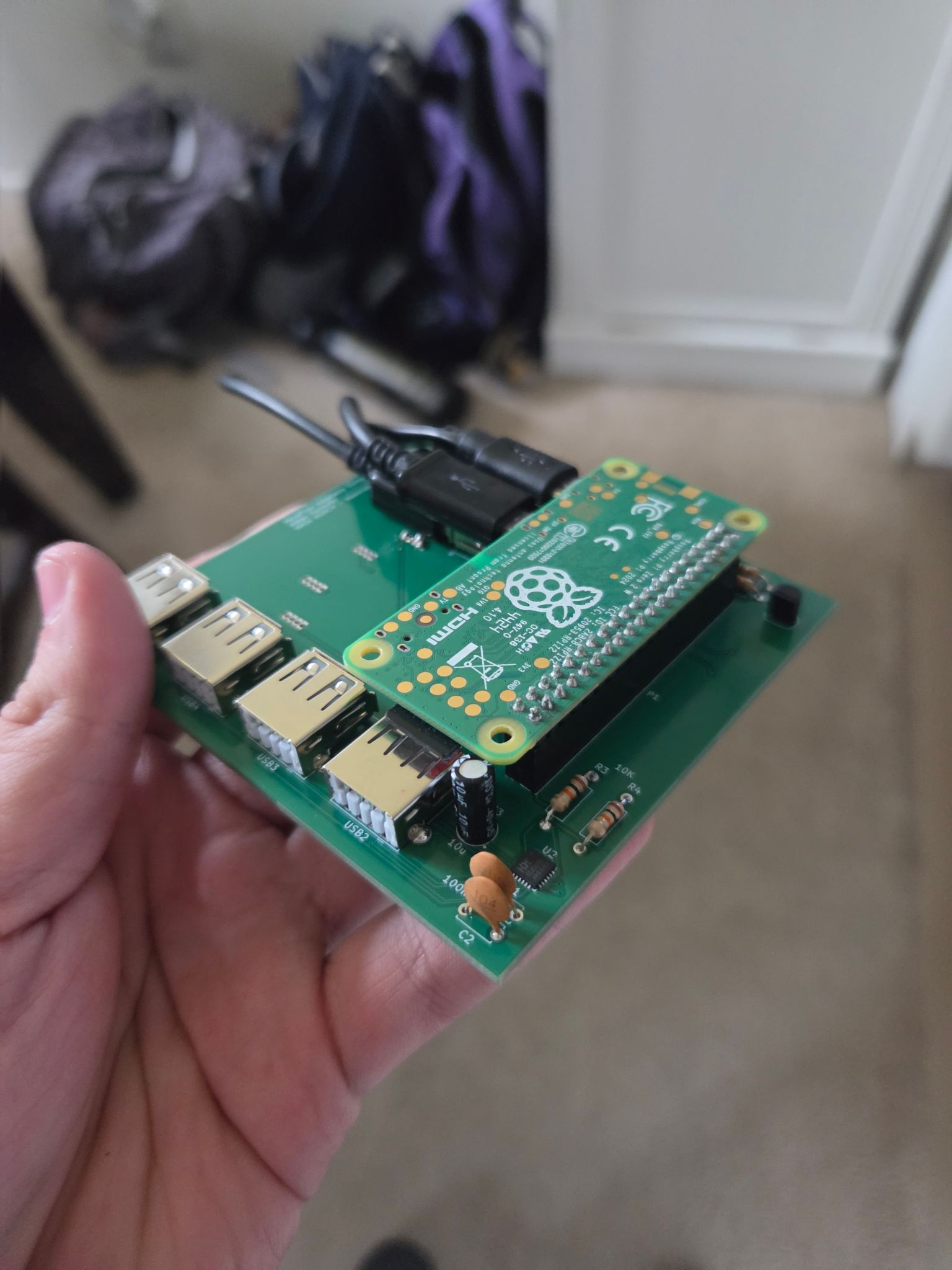 Raspberry Pi Zero 2W on the HexaFlow PCB